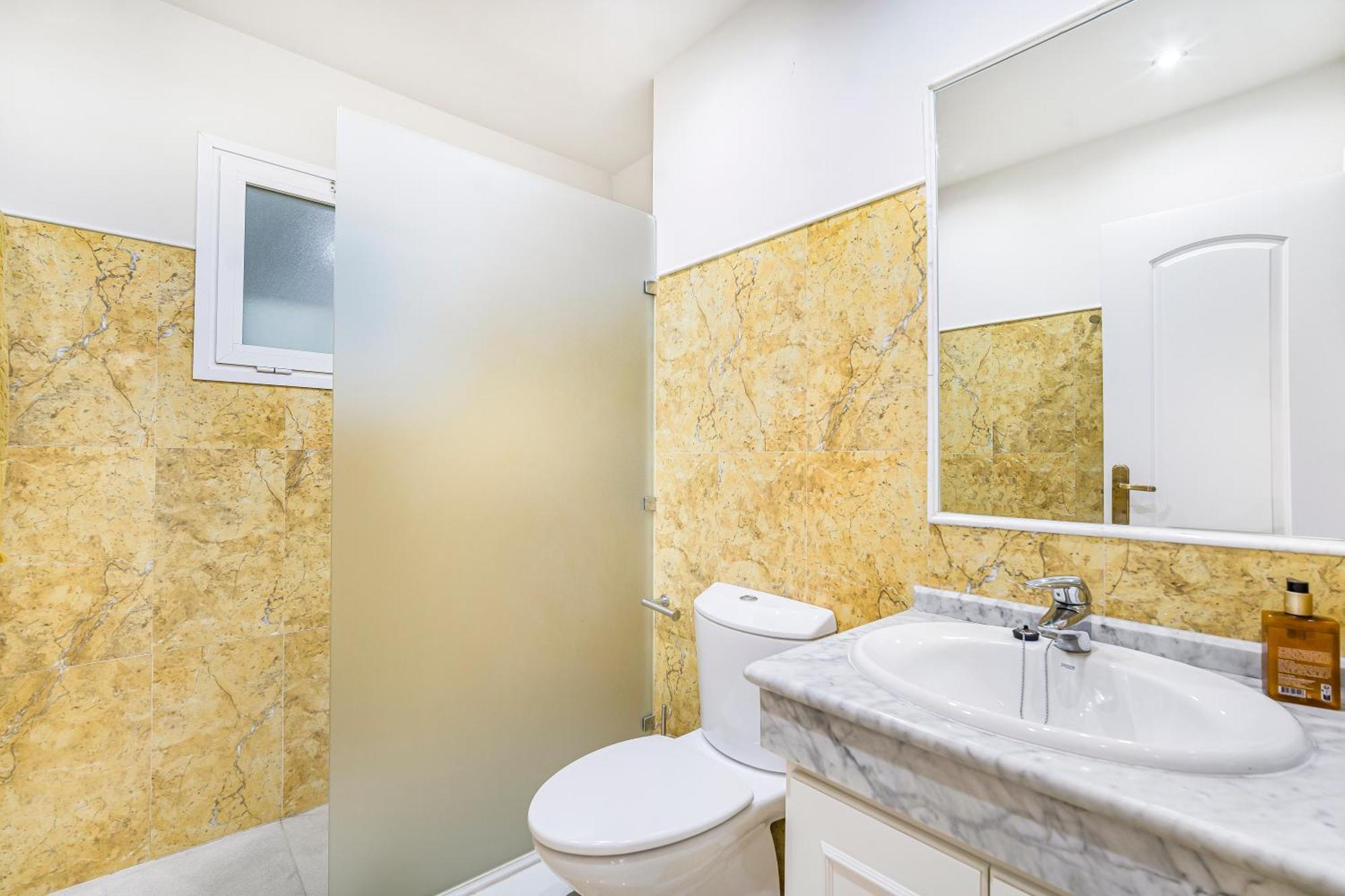 Las Adelfas Beach San Pedro Apartment *